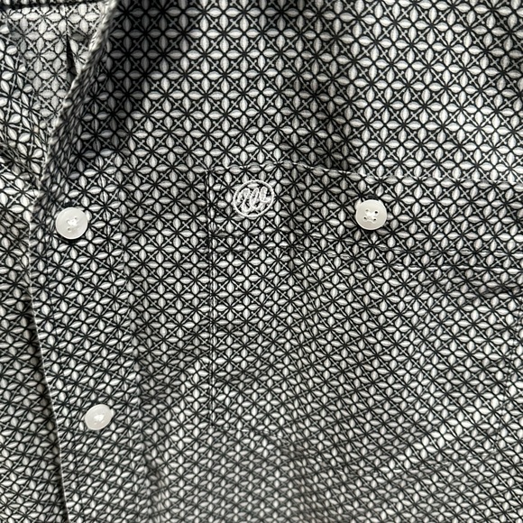 Wrangler Black and White Casual Button Down Shirt - Picture 2 of 4